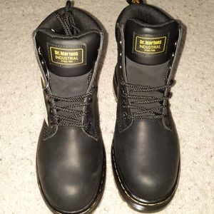 Dr. Martens steel toe work boots mens 9